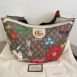 Gucci 626509 Floral Multicolor GG Supreme Canvas Shoulder Bag Crossbody